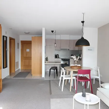 Stylish For 2-4 People Harry Hirsch - Top Of *